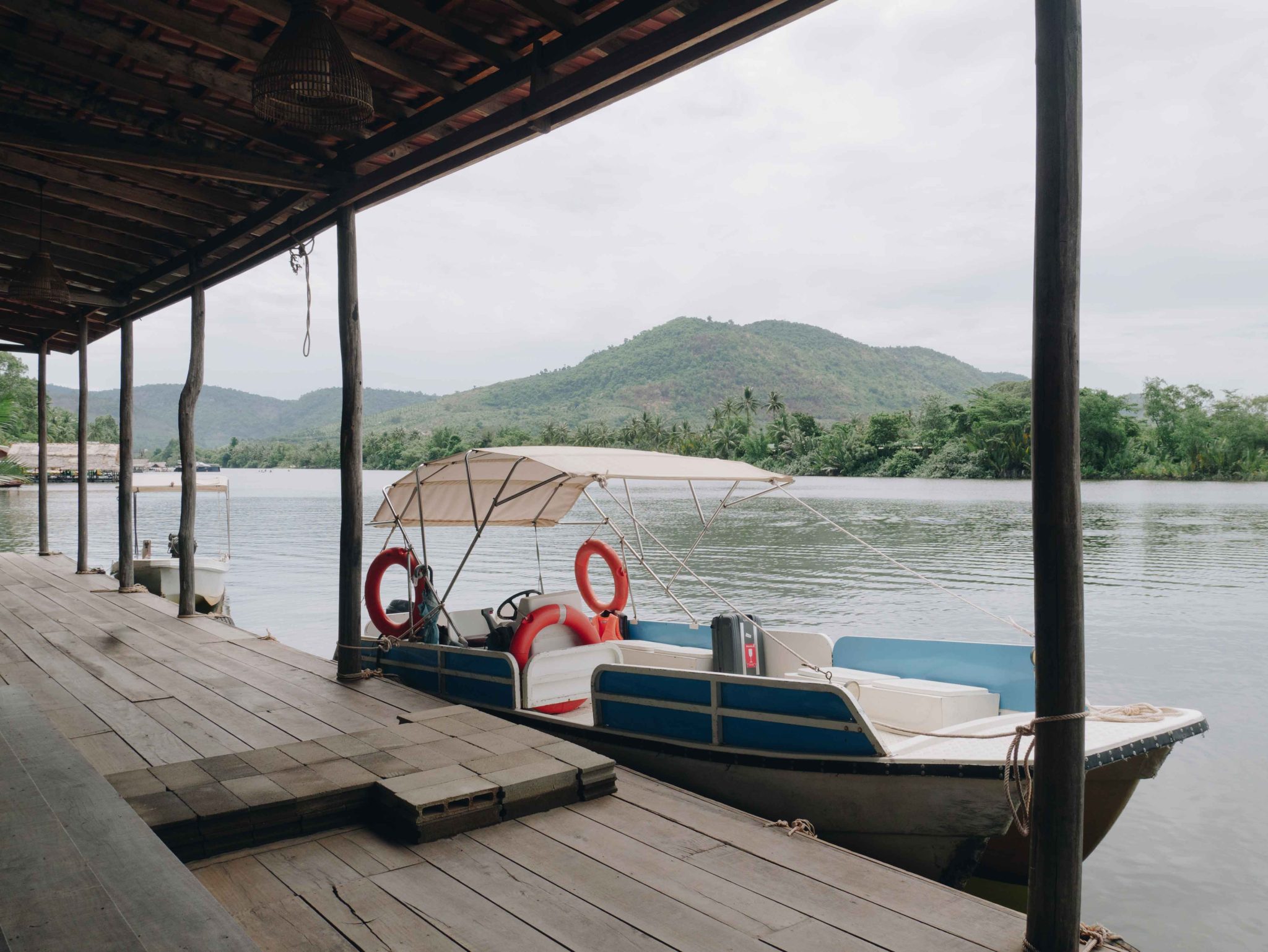 Peam Snea Resort Kampot