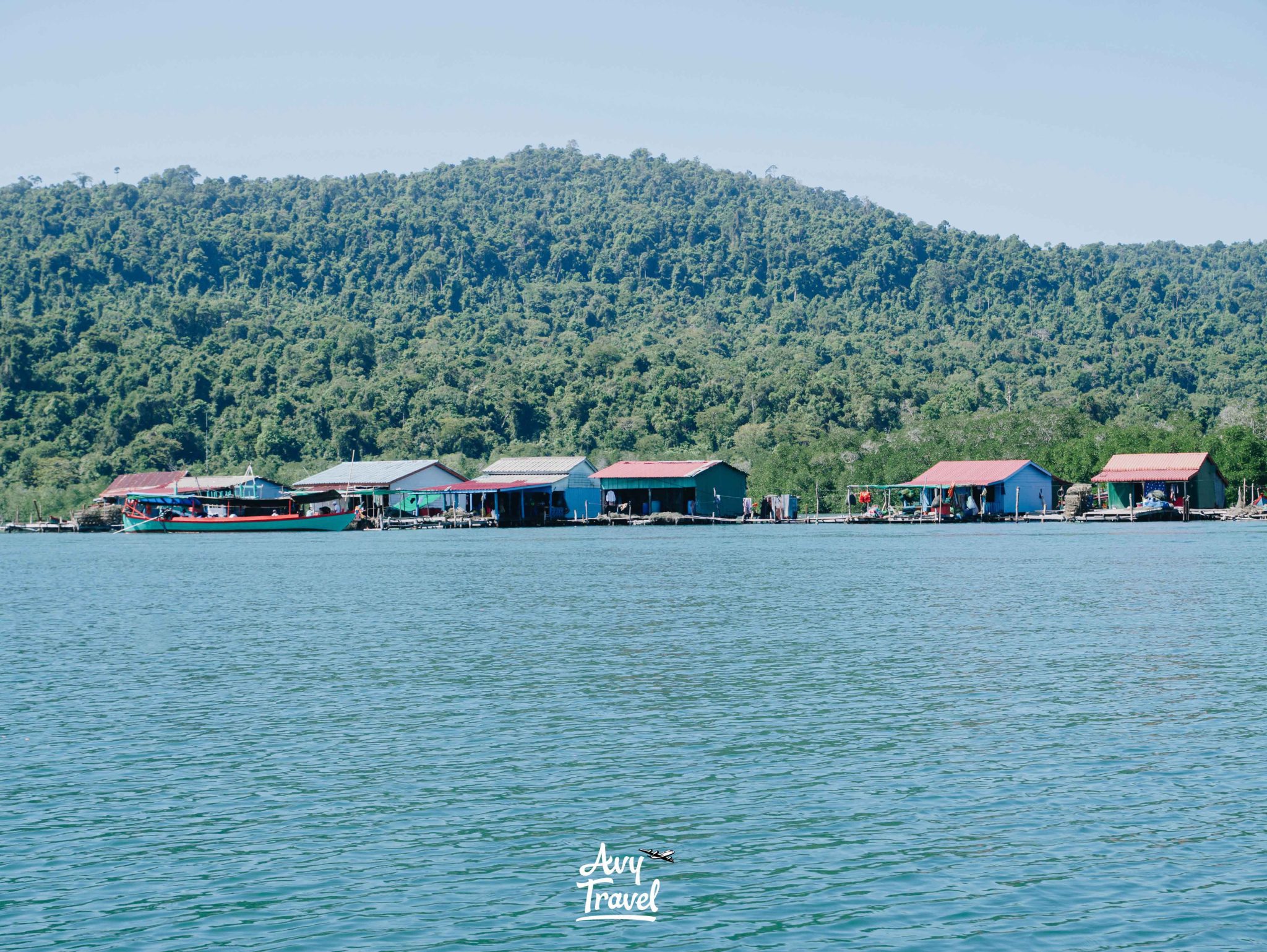 Floating Village, Arv La Tan