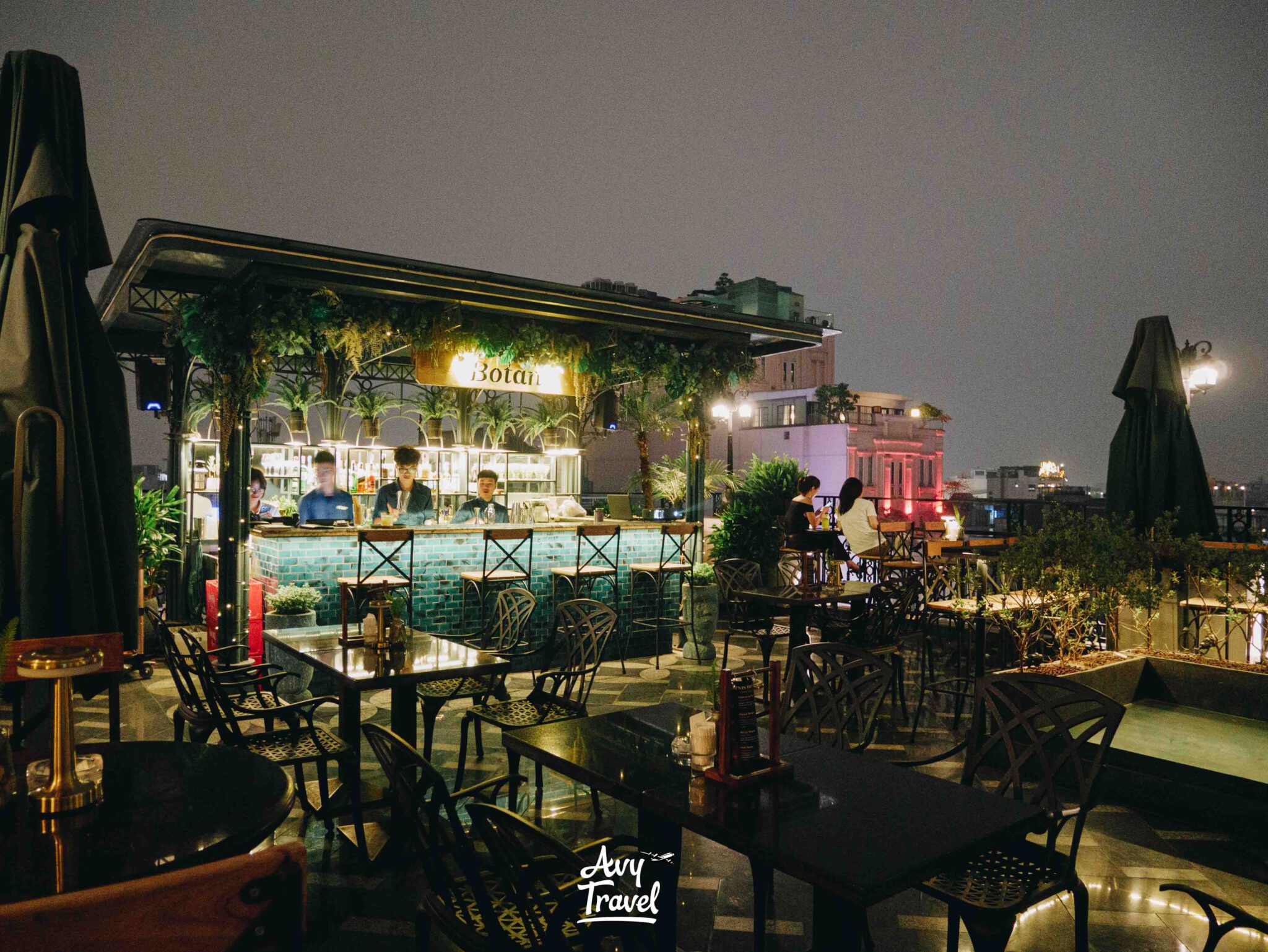 Botan Bar & Dine