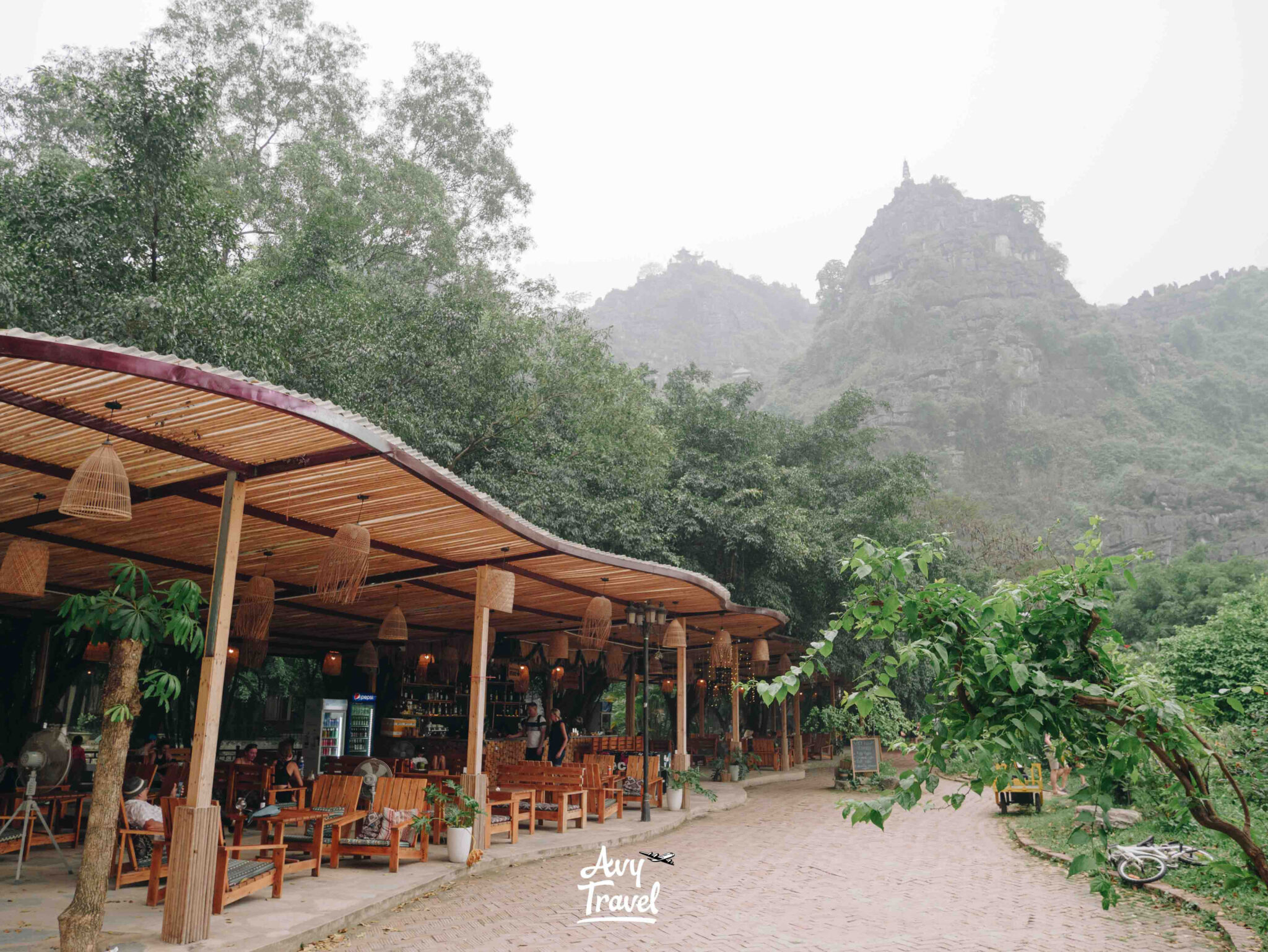 Mua Cave Ninh Binh