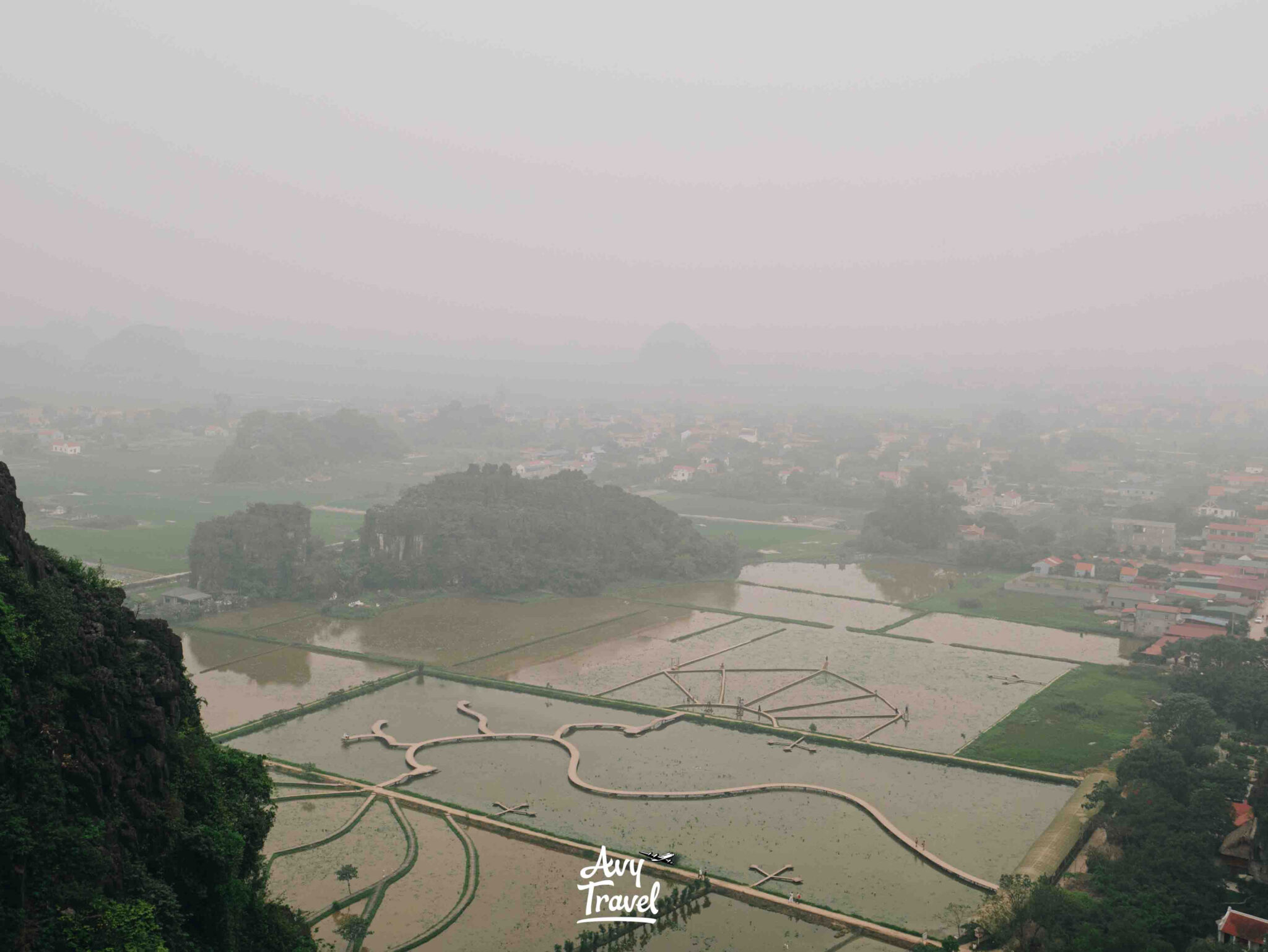 Mua Cave Ninh Binh