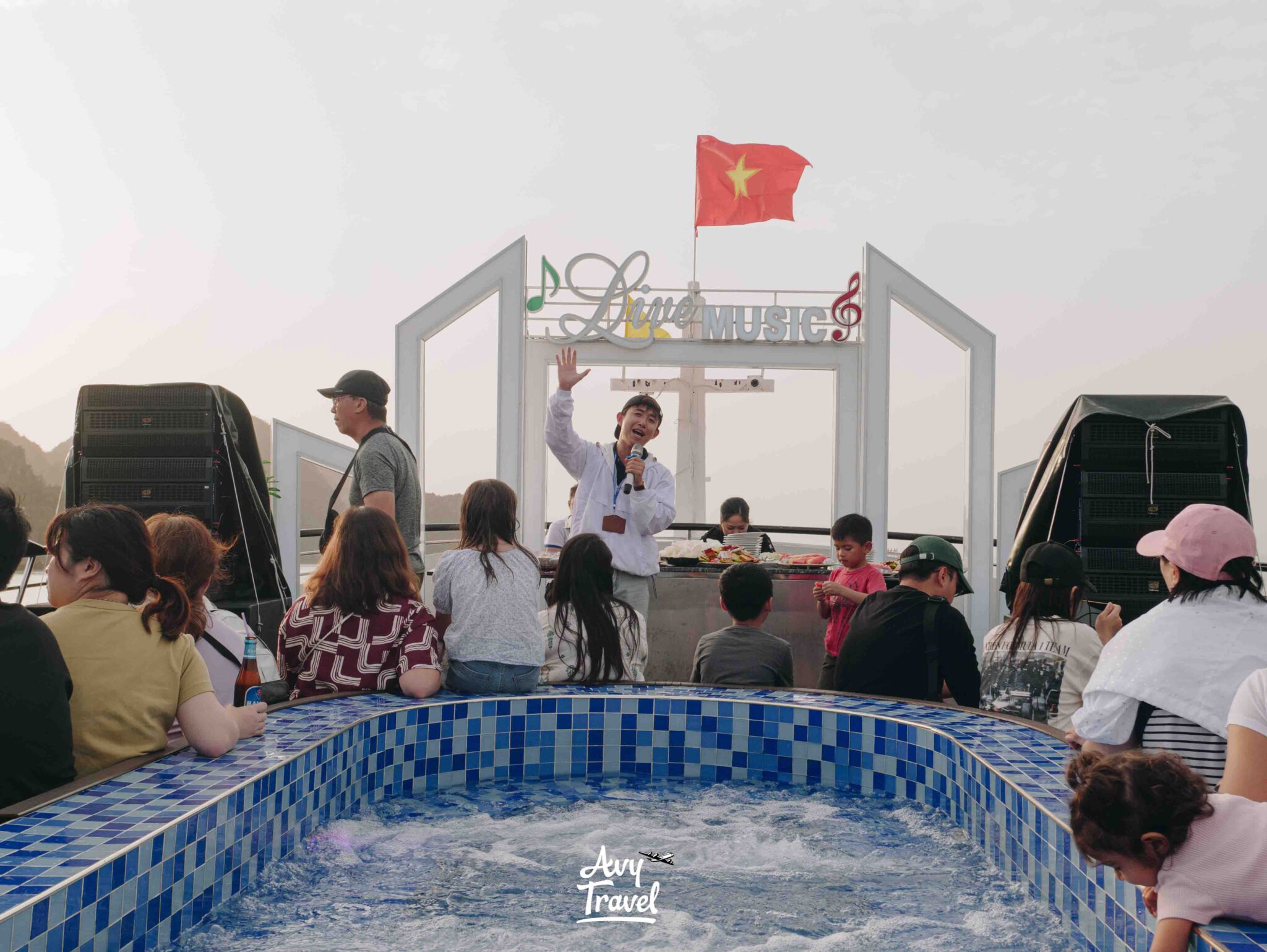 Ha Long Bay Sunset Cruise Party