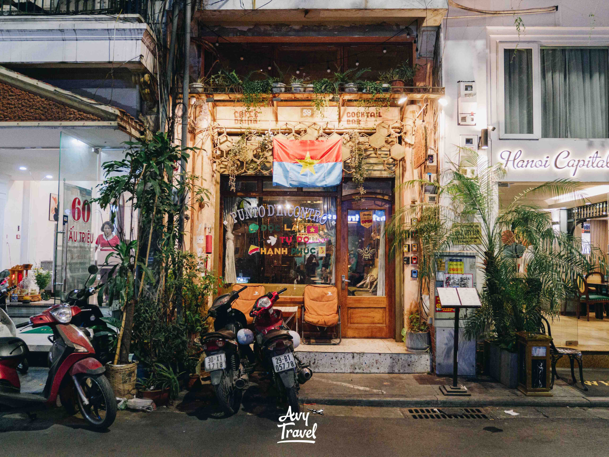 OngOng Cafe & Cocktail Bar Hanoi