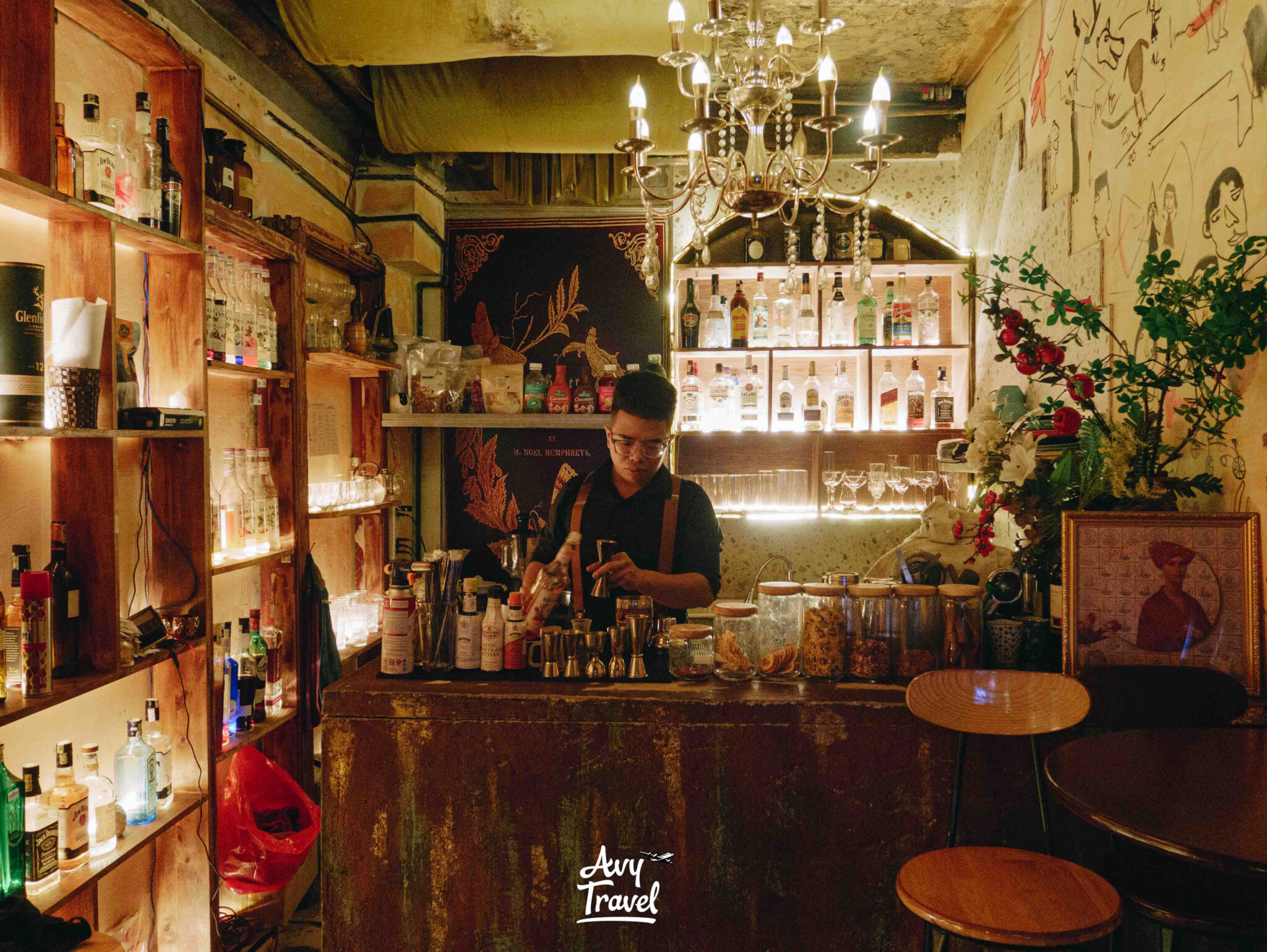 OngOng Cafe & Cocktail Bar Hanoi