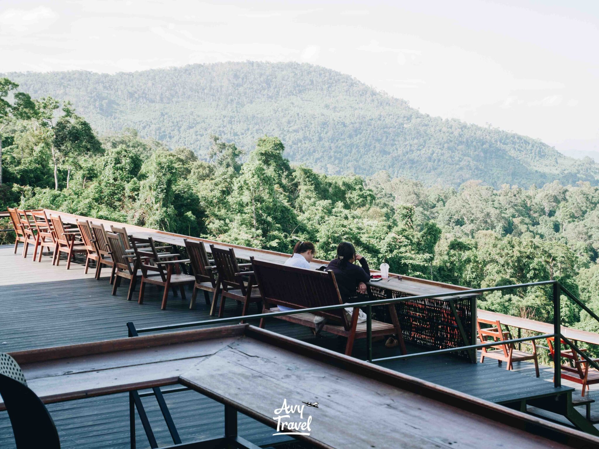 Thmor Muk Yeak Cafe Bokor National Park